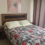 Departamento Nuevo A Pasos De La Playa, Reloj De Flores Casino..